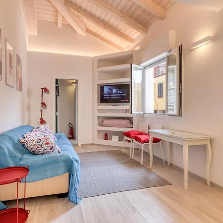 Apartment Casa Del Geco With Terrace And Parking - Happy