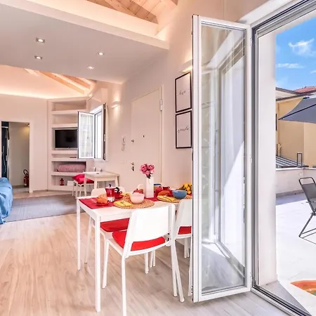 Apartment Casa Del Geco With Terrace And Parking - Happy Sanremo